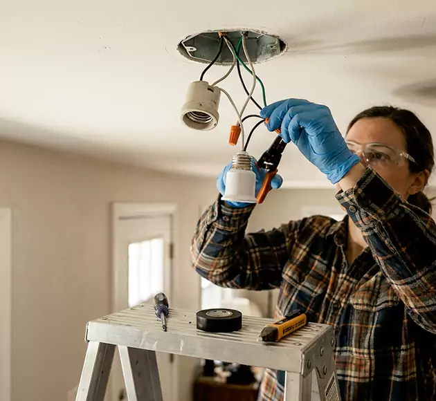 Professional Light Socket Replacement: Your Local Fixture Repair Team in Highland City, FL